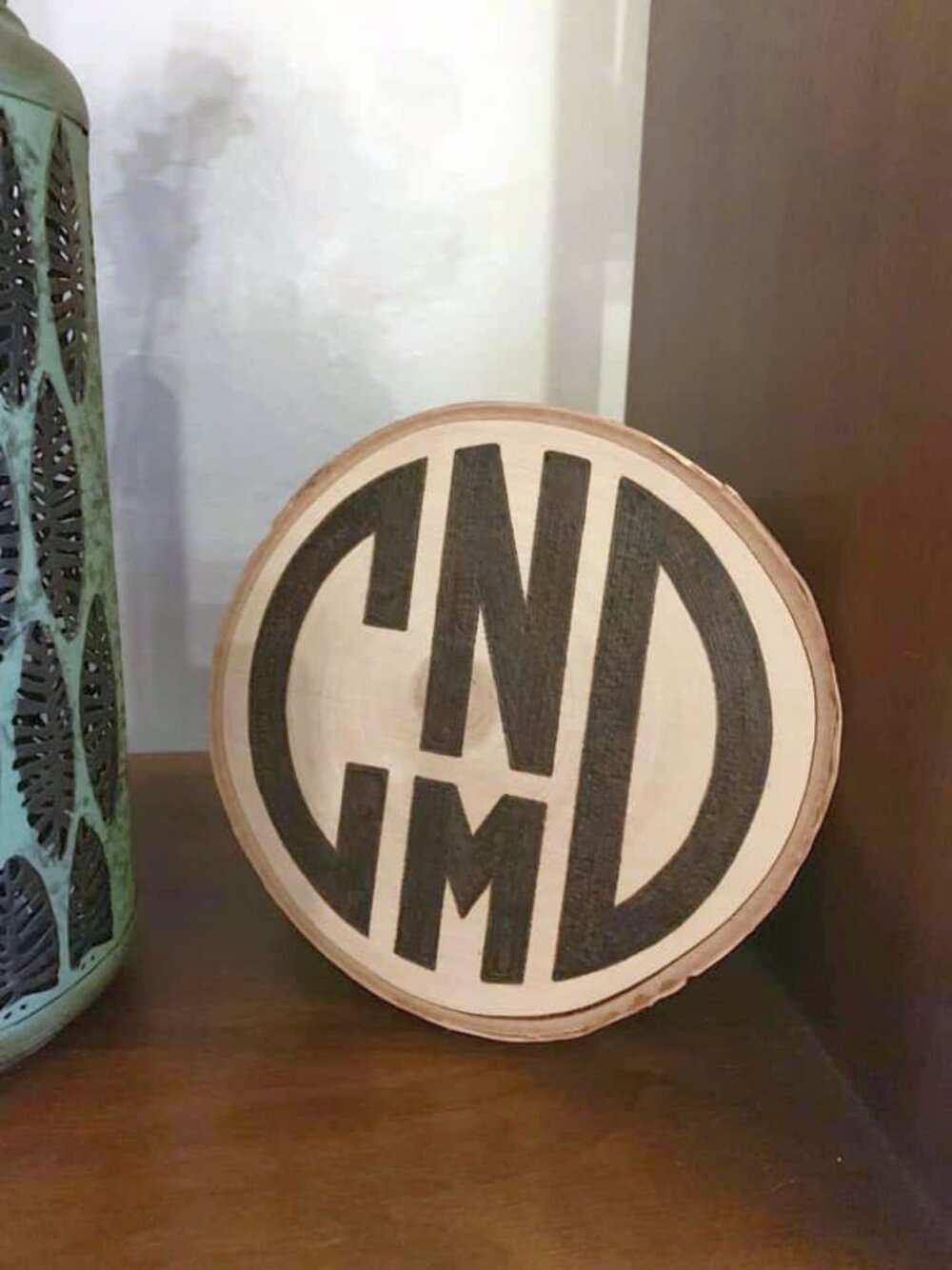 Custom piece wood-burned by hand - Picture 11 of 16